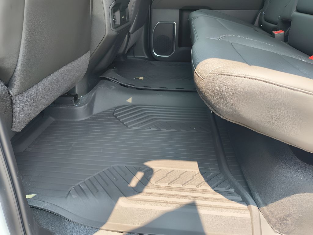 New 2025 Chevrolet Silverado 1500 RST Z71