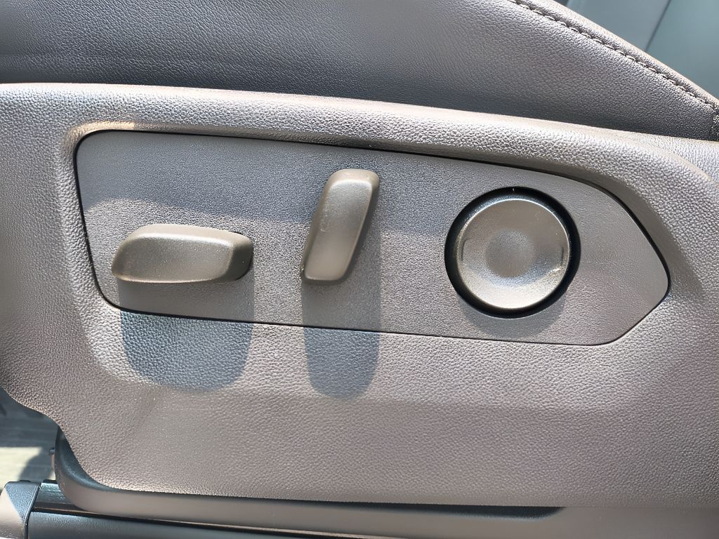 New 2025 Chevrolet Silverado 1500 RST Z71