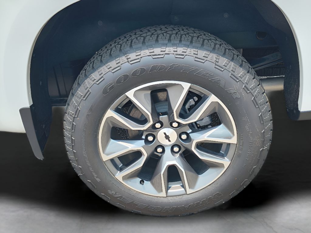 New 2025 Chevrolet Silverado 1500 RST Z71