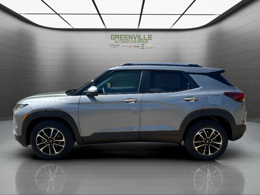 2026 Chevrolet TrailBlazer LT - STERLING GRAY METALLIC exterior view 10