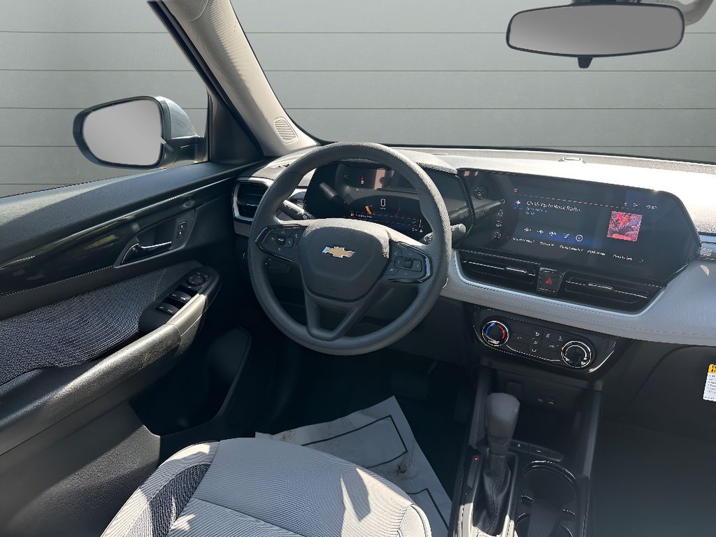 2026 Chevrolet TrailBlazer LT - STERLING GRAY METALLIC exterior view 16