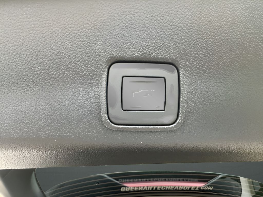 2026 Chevrolet TrailBlazer RS - WHITE SANDS exterior view 12