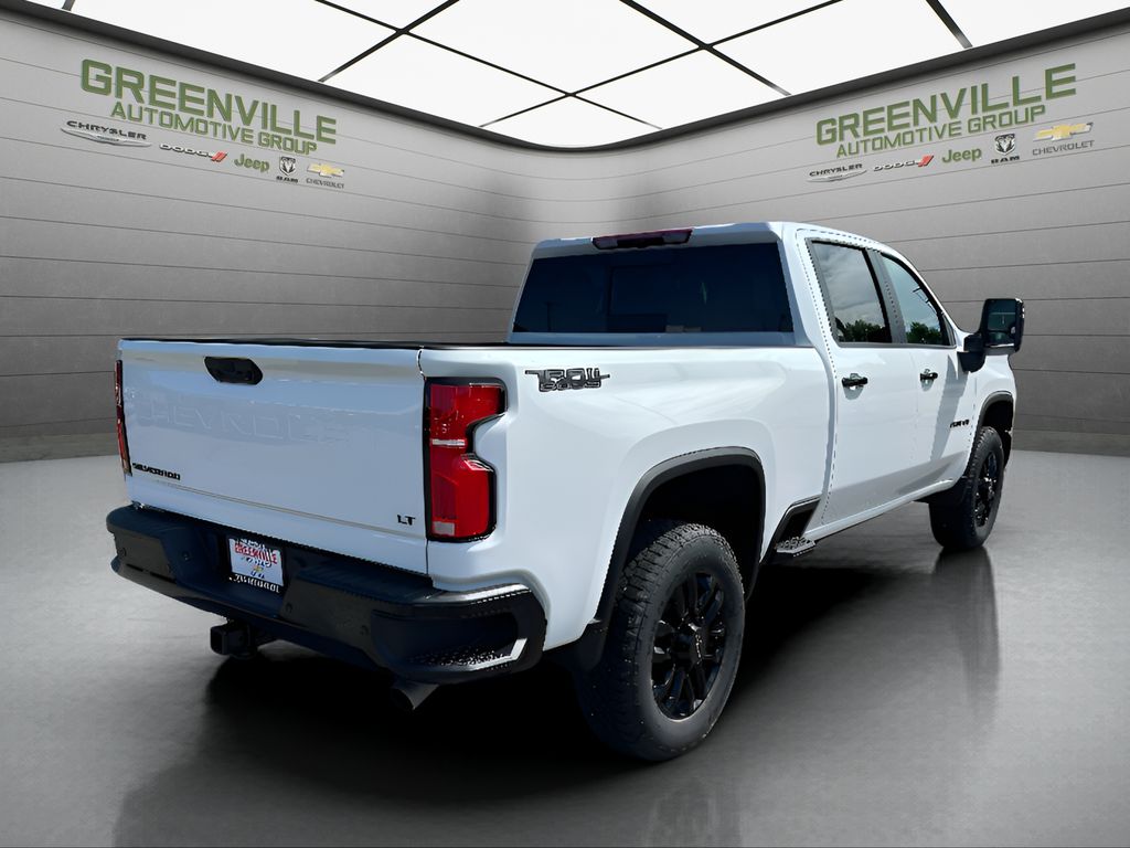 2026 Chevrolet Silverado 2500.0 - SUMMIT WHITE exterior view 5
