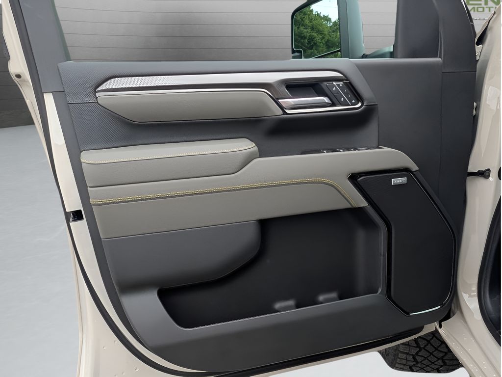 2026 Chevrolet Silverado 2500.0 - WHITE SANDS exterior view 16