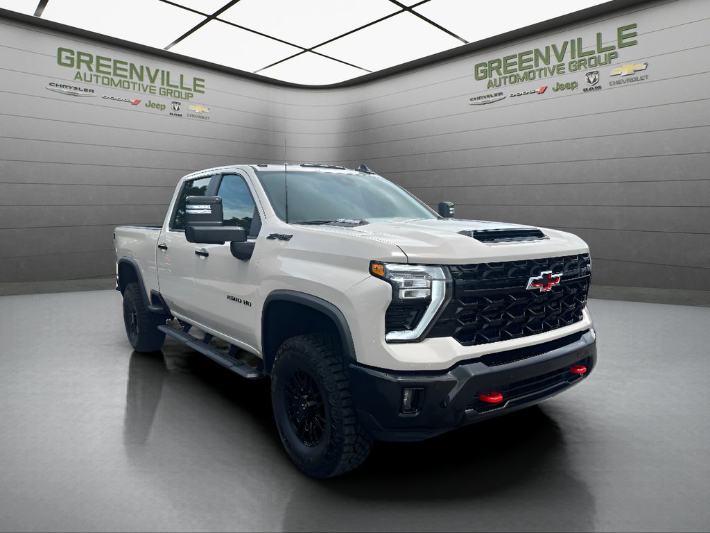 2026 Chevrolet Silverado 2500.0 - WHITE SANDS exterior view 3