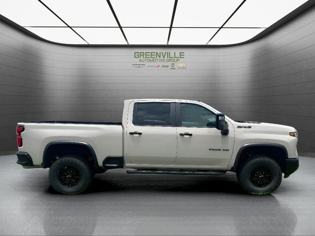 2026 Chevrolet Silverado 2500.0 - WHITE SANDS exterior view 4