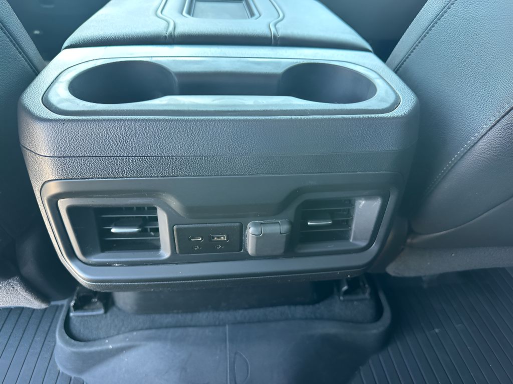 2020 Chevrolet Silverado 1500 - Summit White exterior view 17