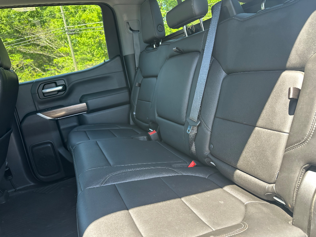 2020 Chevrolet Silverado 1500 - Summit White exterior view 16