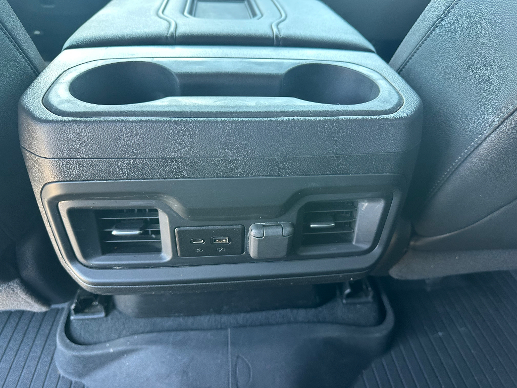 2020 Chevrolet Silverado 1500 - Summit White exterior view 17