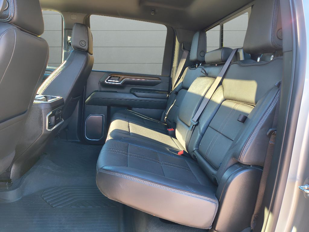 Used 2024 Chevrolet Silverado High Country Premium Z71