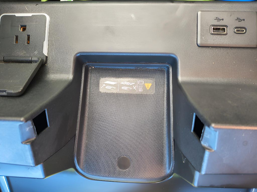 Used 2024 Chevrolet Silverado High Country Premium Z71