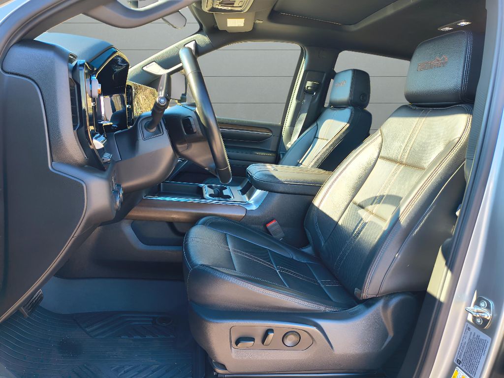 Used 2024 Chevrolet Silverado High Country Premium Z71