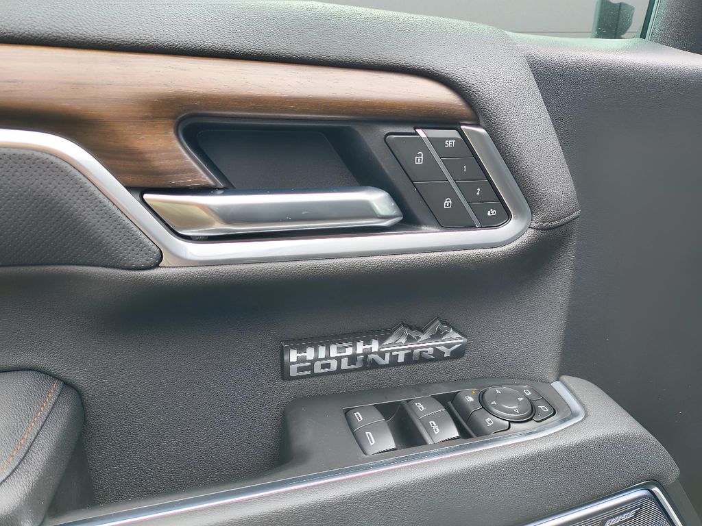 New 2026 Chevrolet Silverado 1500 High Country