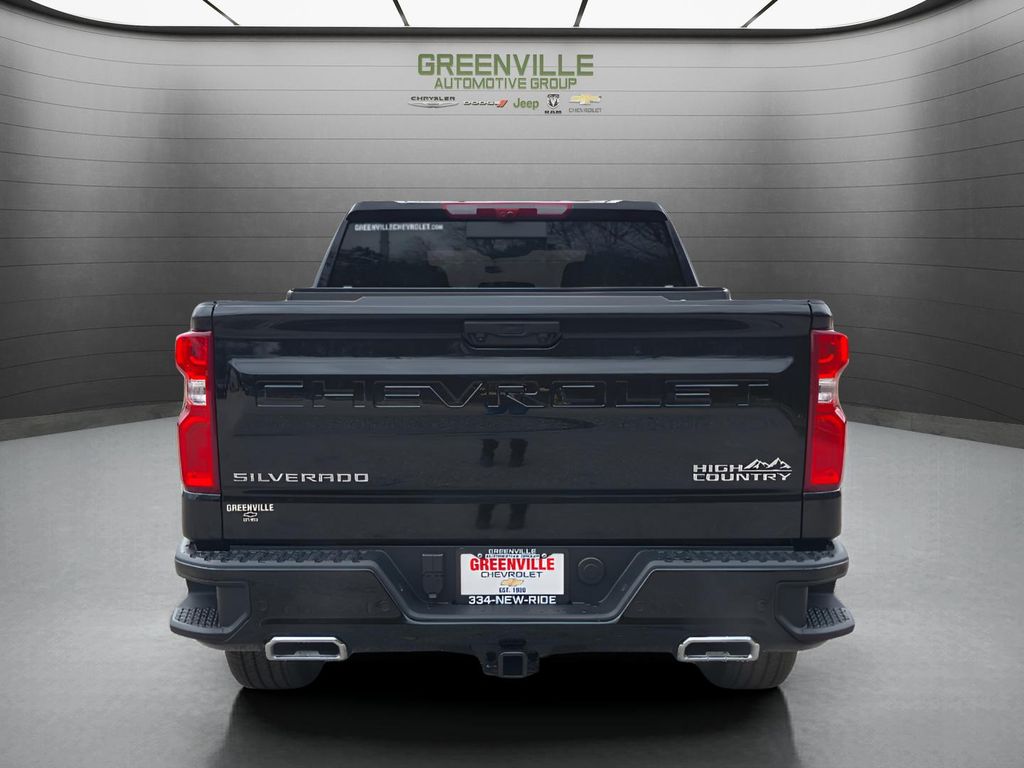 2026 Chevrolet Silverado 1500 - BLACK exterior view 5