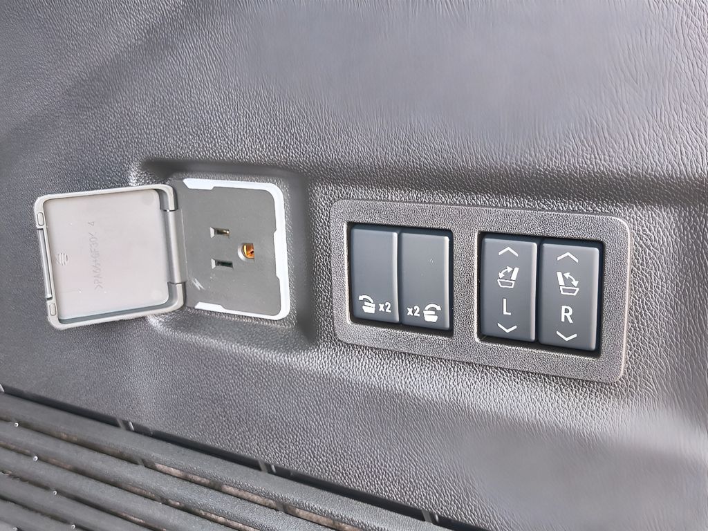 New 2025 Chevrolet Tahoe Premier