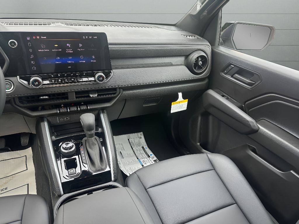 2026 Chevrolet Colorado 4WD Trail Boss - WHITE SANDS exterior view 20