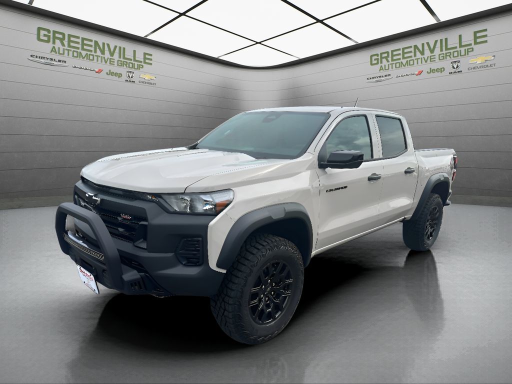 2026 Chevrolet Colorado 4WD Trail Boss - WHITE SANDS exterior view 1