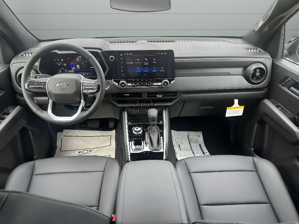 2026 Chevrolet Colorado 4WD Trail Boss - WHITE SANDS exterior view 18