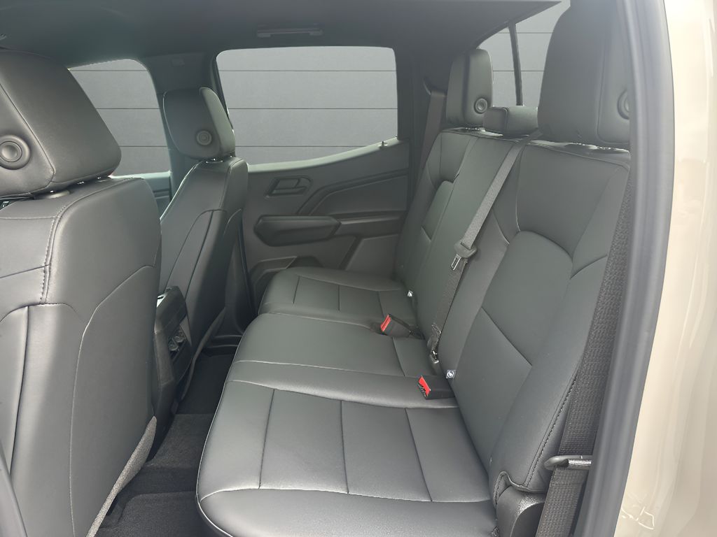 2026 Chevrolet Colorado 4WD Trail Boss - WHITE SANDS exterior view 16