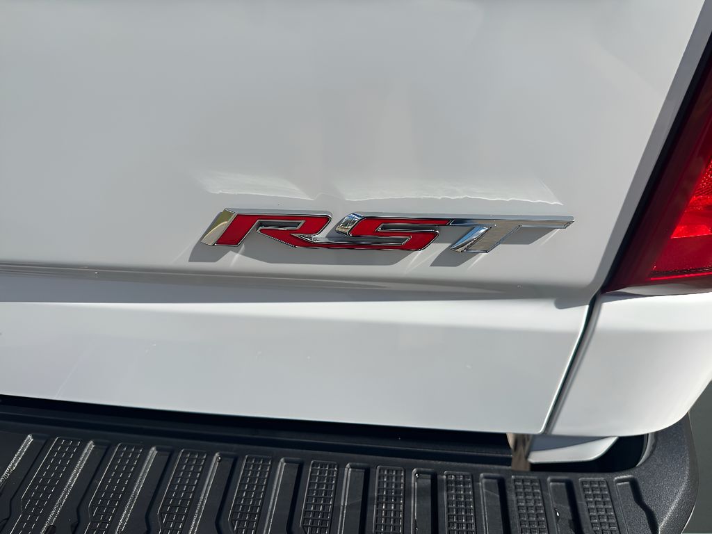 2026 Chevrolet Silverado 1500 - SUMMIT WHITE exterior view 12