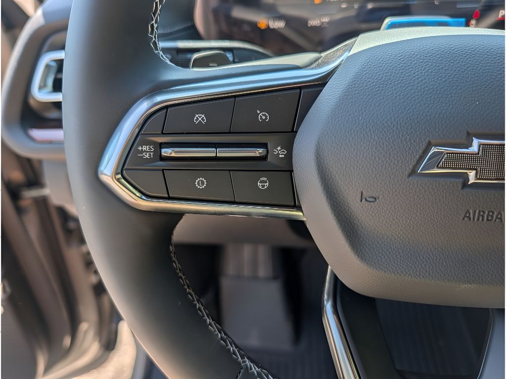 2026 Chevrolet Traverse AWD Z71 - SANDSTONE GRAY exterior view 20