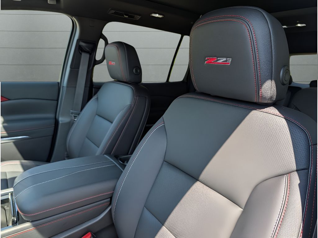2026 Chevrolet Traverse AWD Z71 - SANDSTONE GRAY exterior view 18