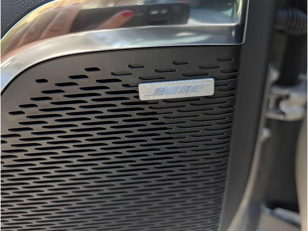 2026 Chevrolet Traverse AWD Z71 - SANDSTONE GRAY exterior view 15