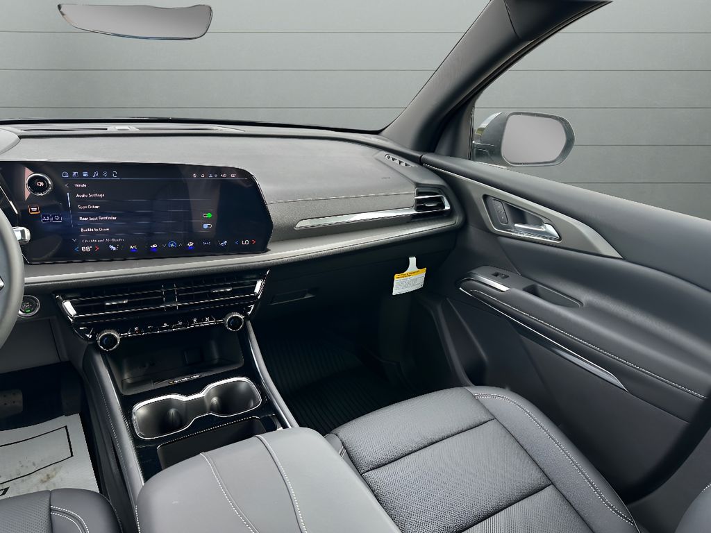 2026 Chevrolet Traverse FWD LT - STERLING GRAY METALLIC exterior view 17