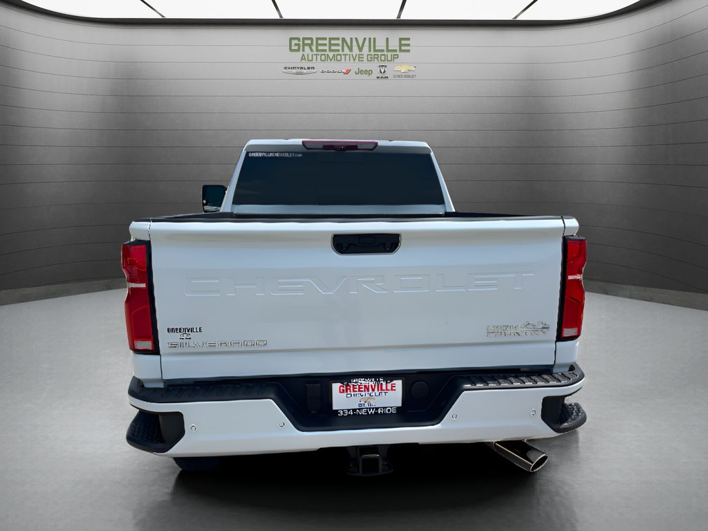 2026 Chevrolet Silverado 2500.0 - POLAR WHITE TRICOAT exterior view 6