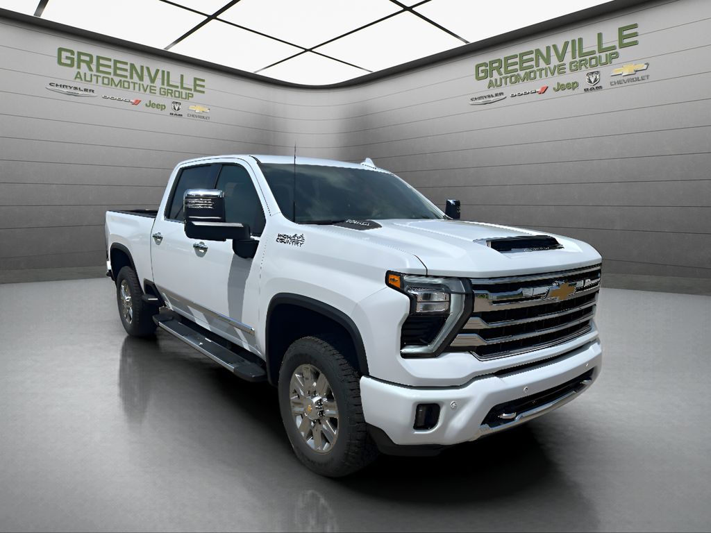 2026 Chevrolet Silverado 2500.0 - POLAR WHITE TRICOAT exterior view 3