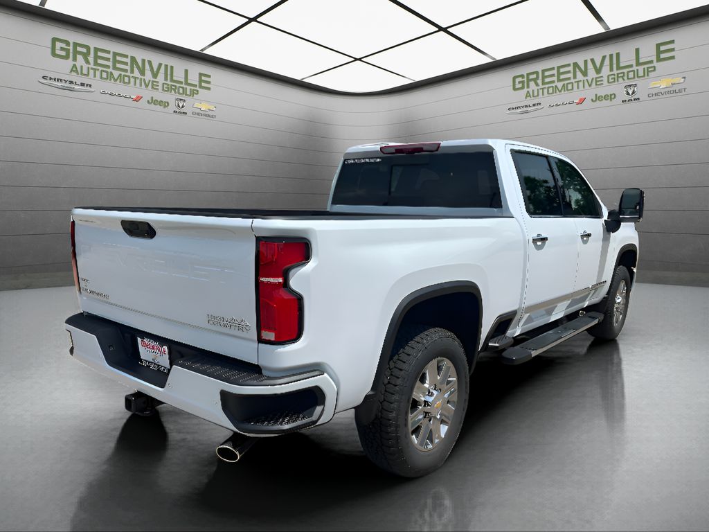 2026 Chevrolet Silverado 2500.0 - POLAR WHITE TRICOAT exterior view 5