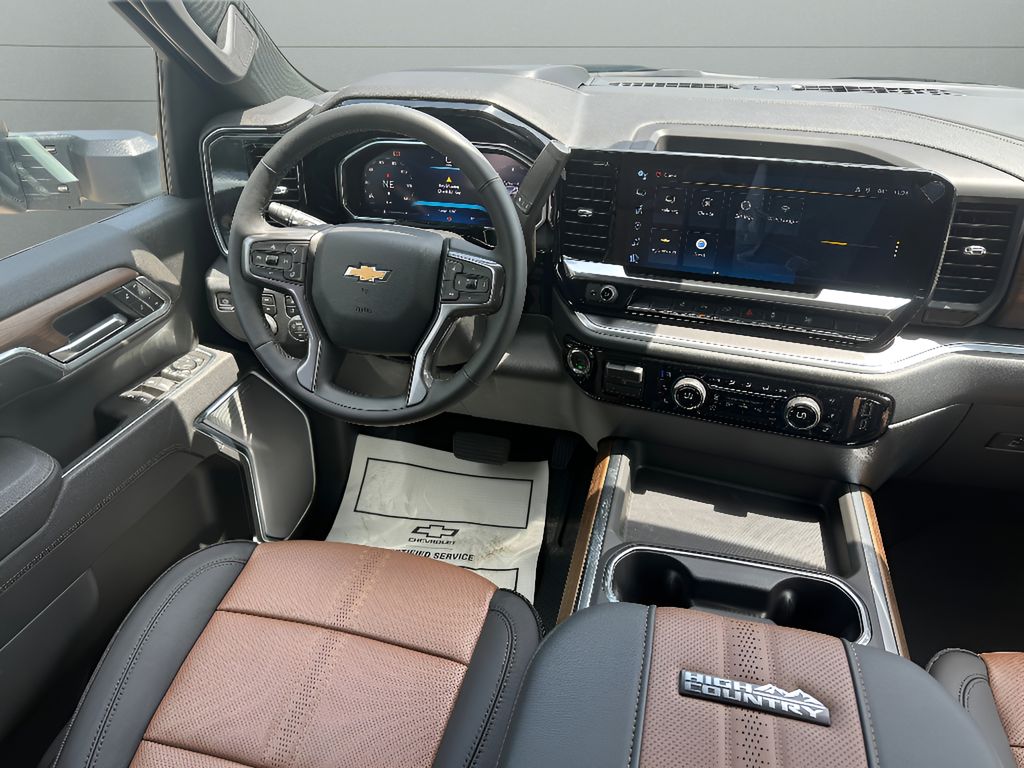 2026 Chevrolet Silverado 2500.0 - POLAR WHITE TRICOAT exterior view 20