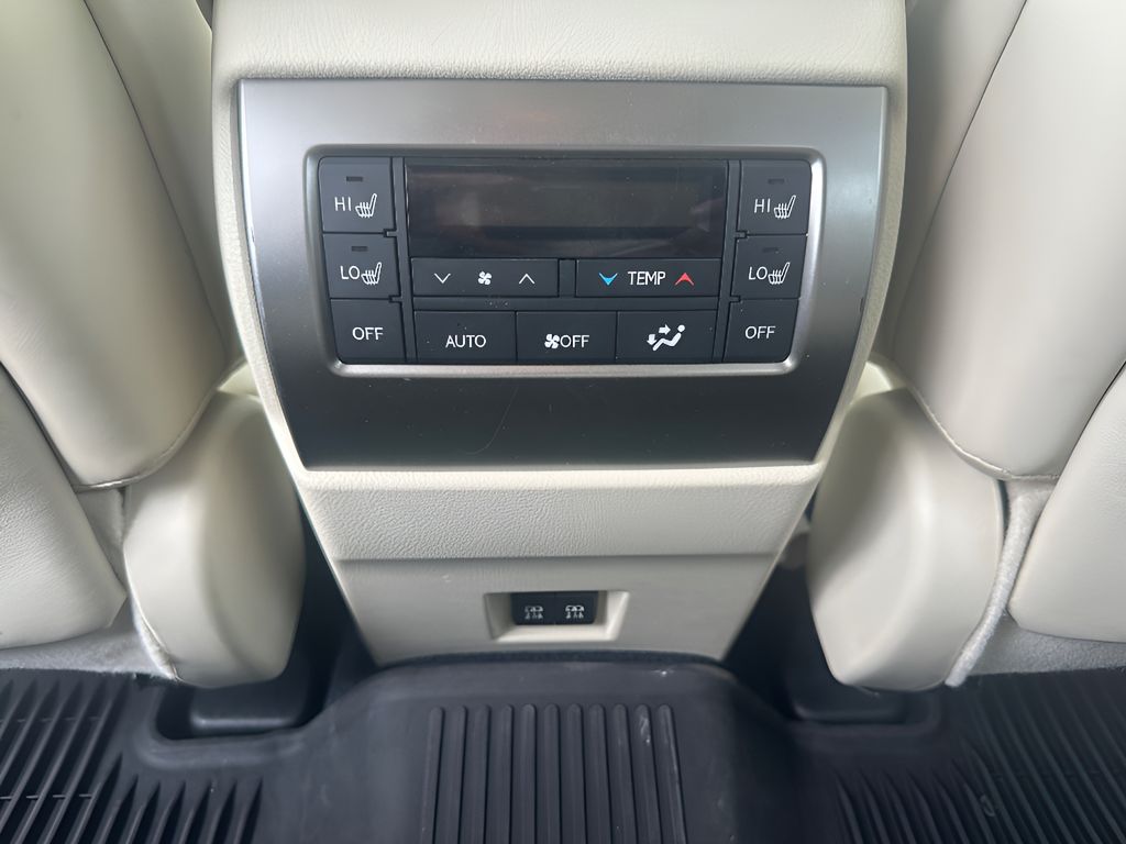 2023 Lexus GX 460 460 Premium - Atomic Silver exterior view 13