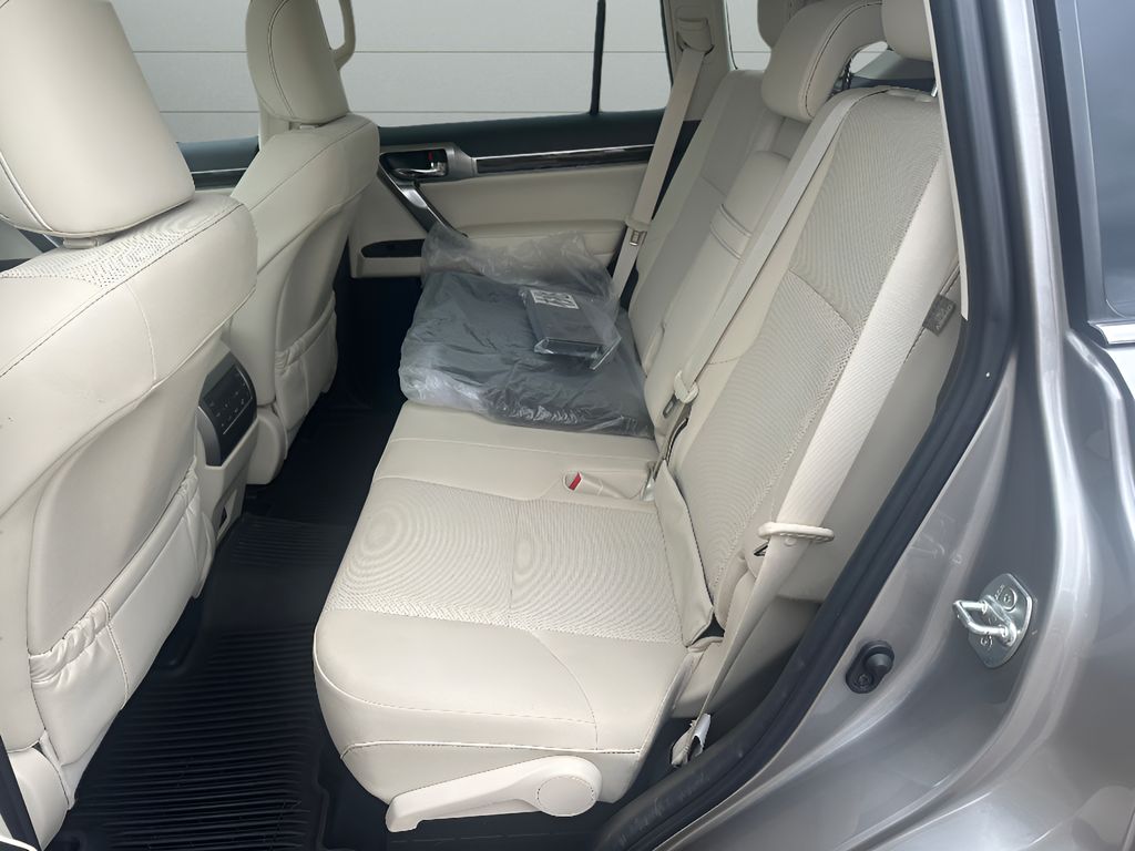 2023 Lexus GX 460 460 Premium - Atomic Silver exterior view 12