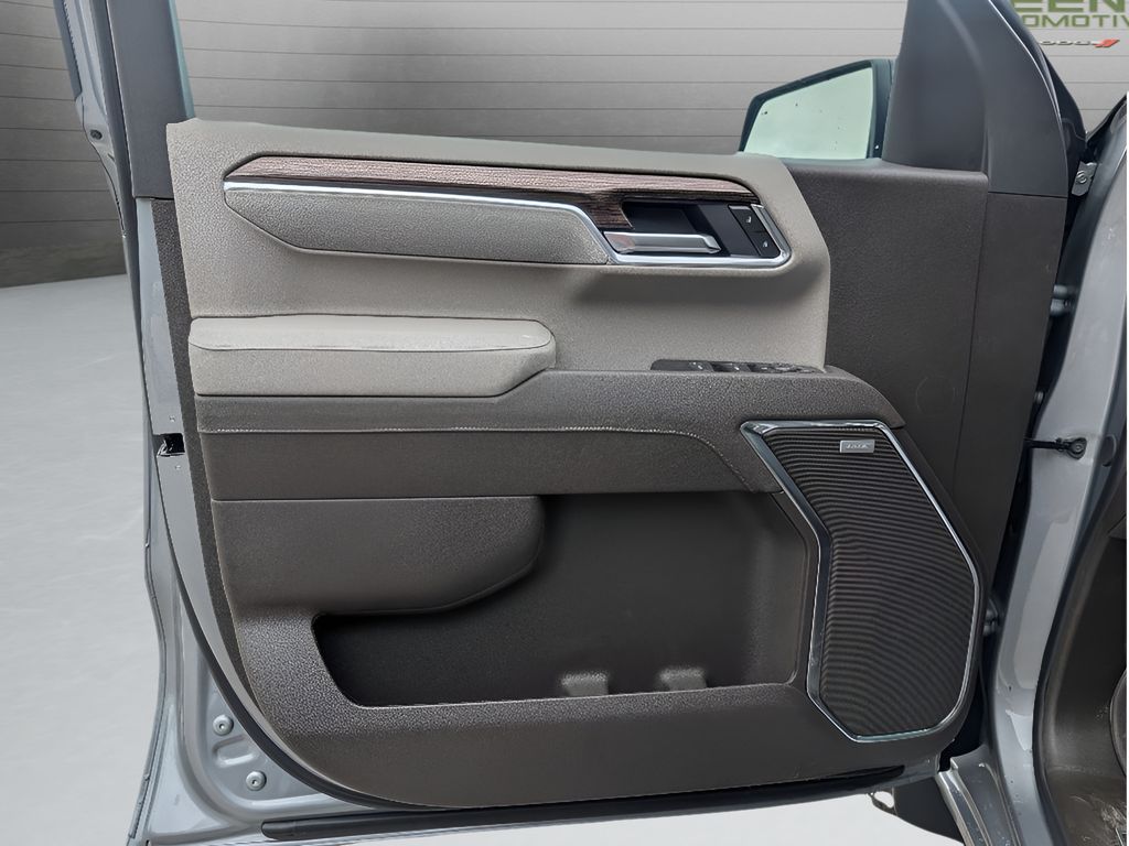 2026 Chevrolet Silverado 1500 - Sterling Gray Metallic exterior view 15