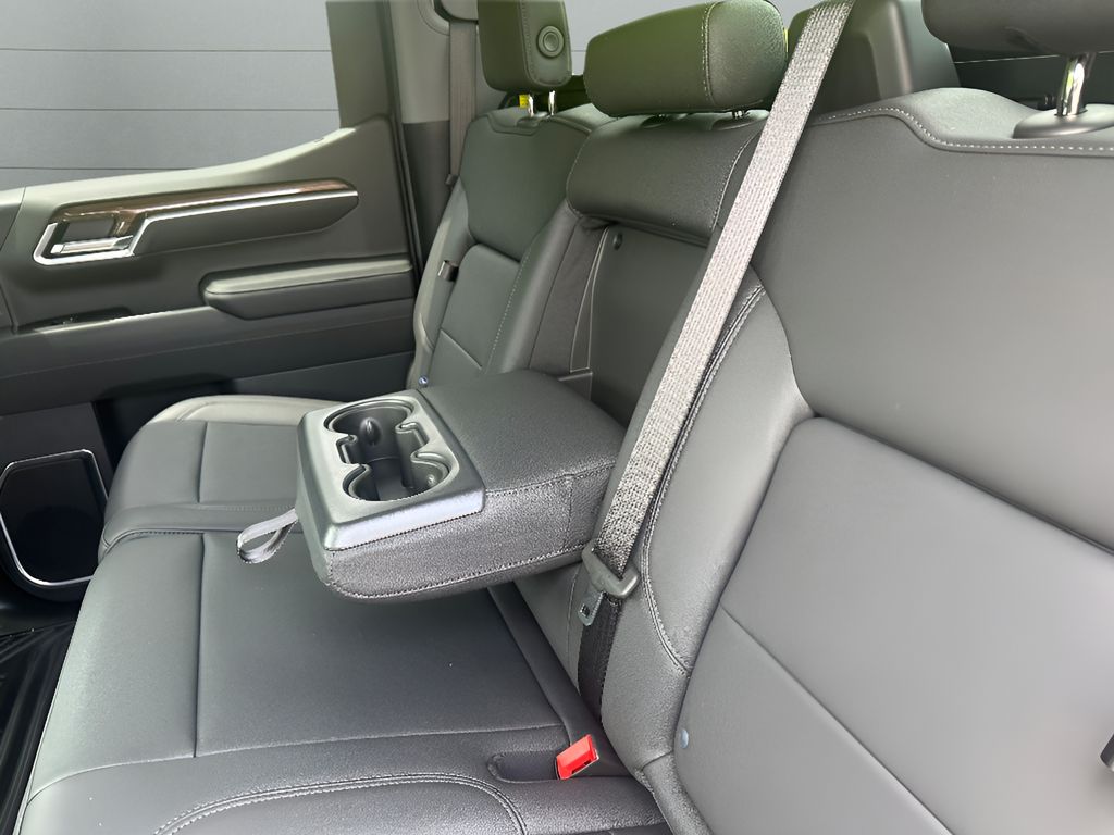 2026 Chevrolet Silverado 1500 - STERLING GRAY METALLIC exterior view 15