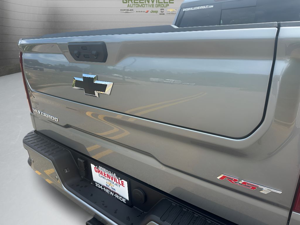 2026 Chevrolet Silverado 1500 - STERLING GRAY METALLIC exterior view 11