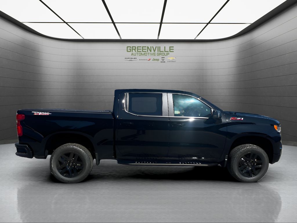 2026 Chevrolet Silverado 1500 - BLACK exterior view 4