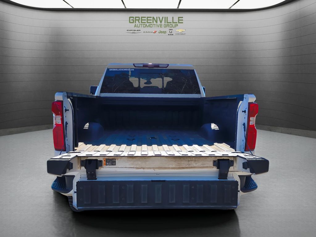 2023 Chevrolet Silverado 2500 - Iridescent Pearl Tricoat exterior view 7