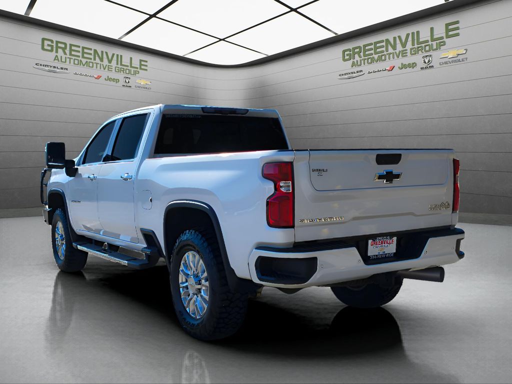 2023 Chevrolet Silverado 2500 - Iridescent Pearl Tricoat exterior view 5