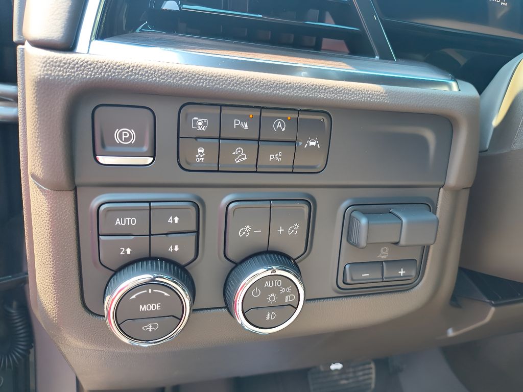 New 2025 Chevrolet Tahoe Z71