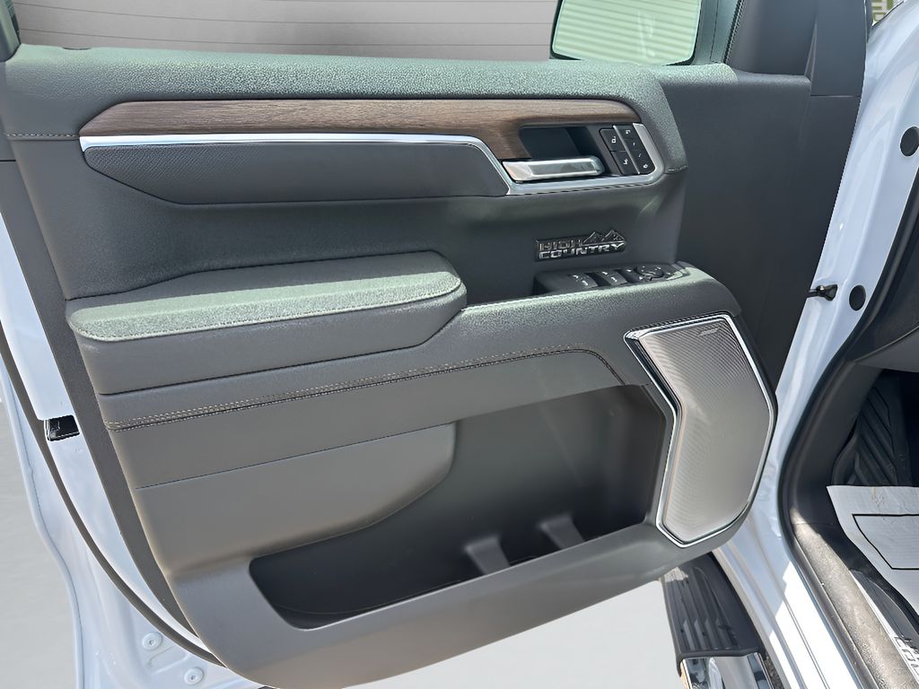 New 2026 Chevrolet Silverado 1500 High Country