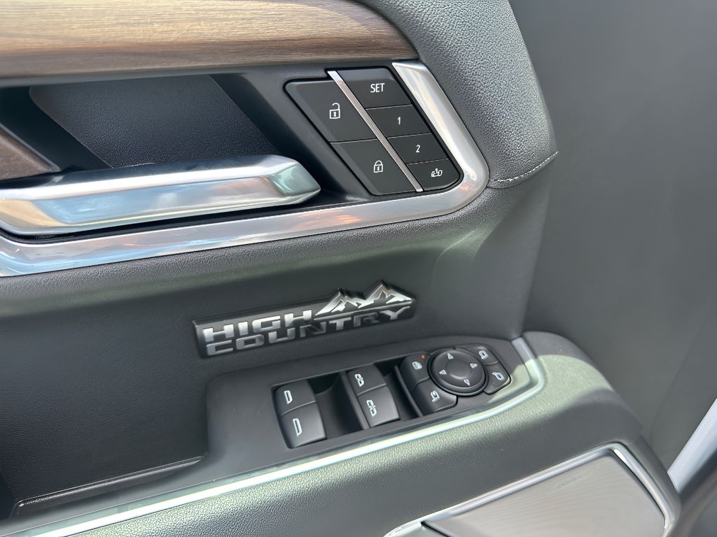New 2026 Chevrolet Silverado 1500 High Country