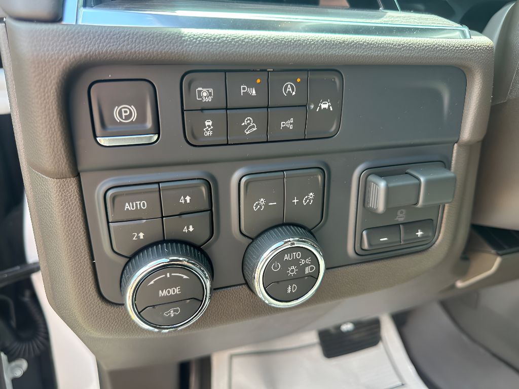 New 2026 Chevrolet Tahoe Z71