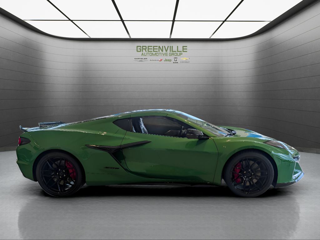 2026 Chevrolet Corvette Z06 Coupe 3LZ - Roswell Green Metallic exterior view 10