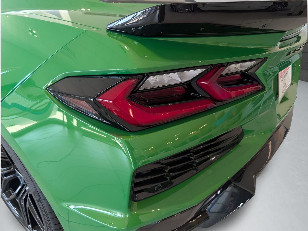 2026 Chevrolet Corvette Z06 Coupe 3LZ - Roswell Green Metallic exterior view 7