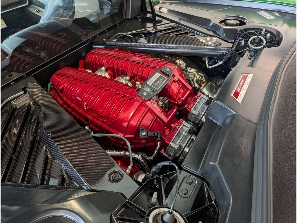 2026 Chevrolet Corvette Z06 Coupe 3LZ - Roswell Green Metallic exterior view 5