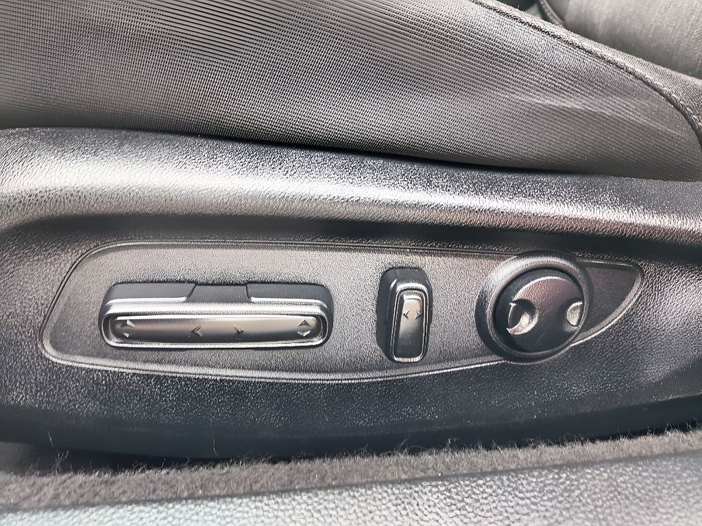 2024 Honda Accord EX - Solar Silver Metallic exterior view 14