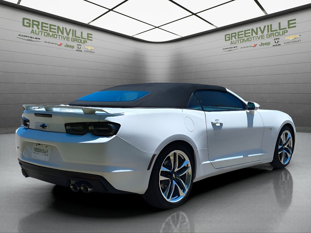 2023 Chevrolet Camaro 2LT - Summit White exterior view 7