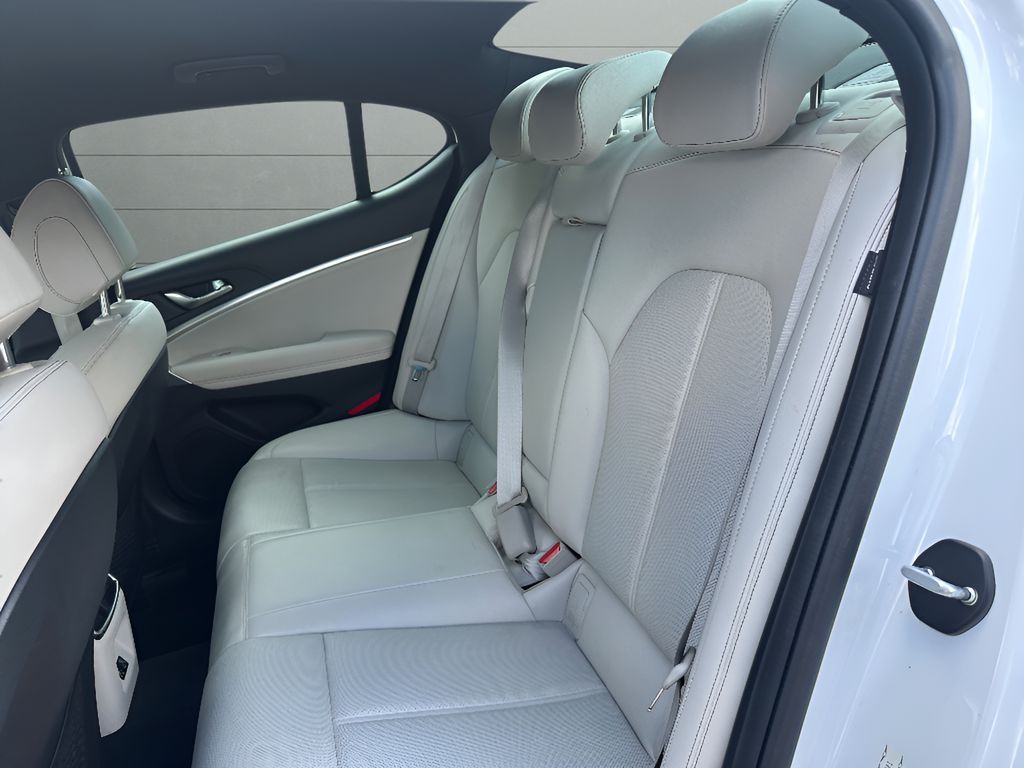 2024 Genesis G70 2.5T - Alta White exterior view 10